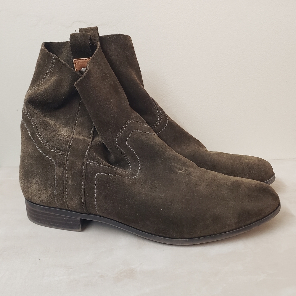 Frye & Co Sarah Shortie 70841 Brown Suede Leather Pull On Size 8.5 - Picture 2 of 11